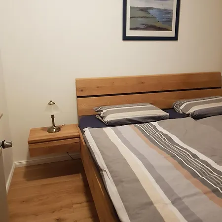 Tenge Eg Links Apartment Schillig
