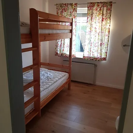Tenge Eg Links Apartment *